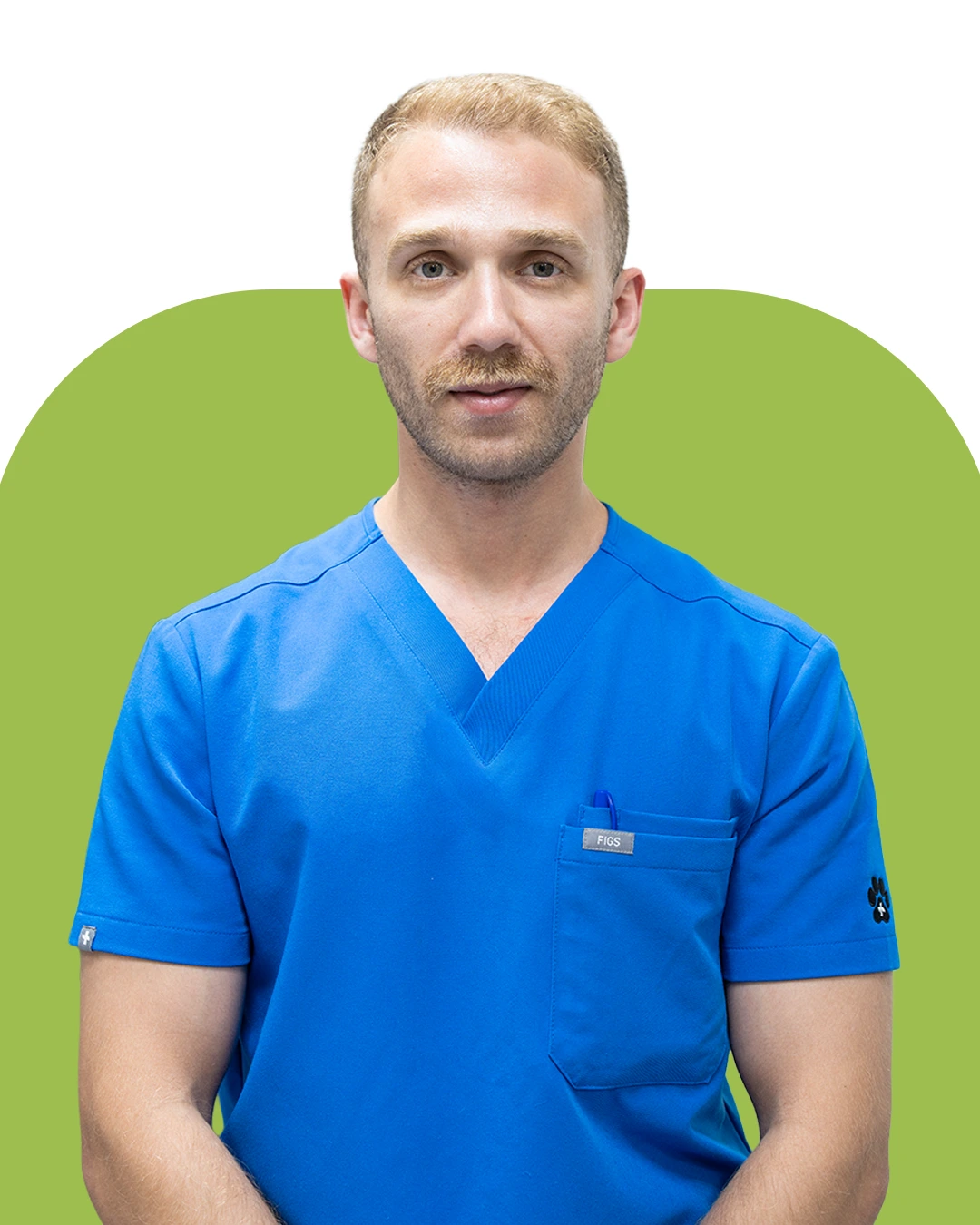 Khalid Elhisa, Veterinary Nurse at Parkview Pet Center in Doha, Qatar